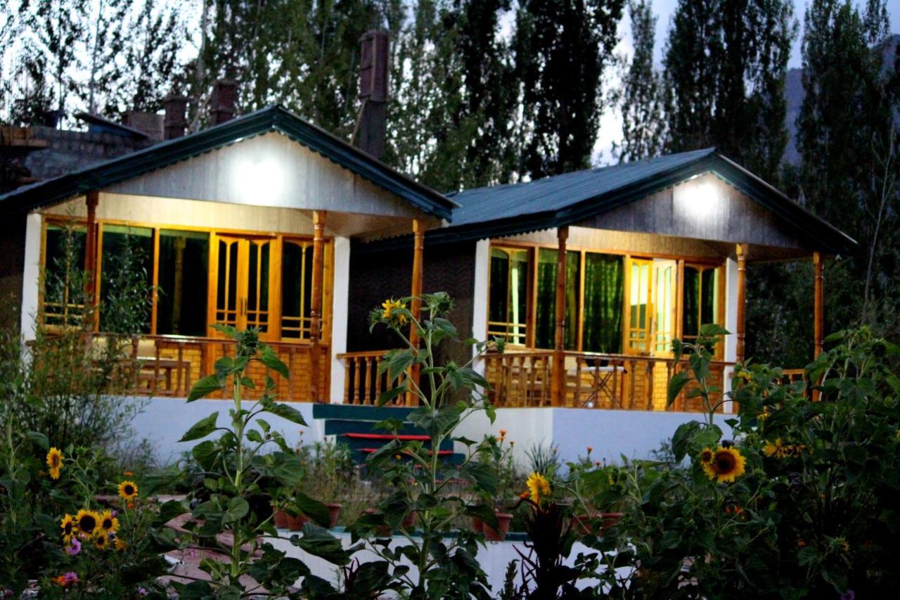 Rangyul Resort Kargil Exteriér fotografie